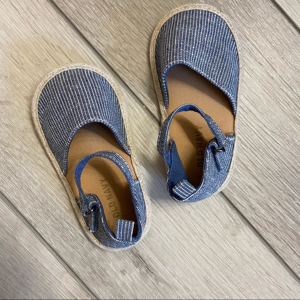 Blue and white striped 18-24 month sandals